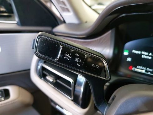 Used 2020 Lincoln Aviator Reserve w/ Equipment Group 202A image 23