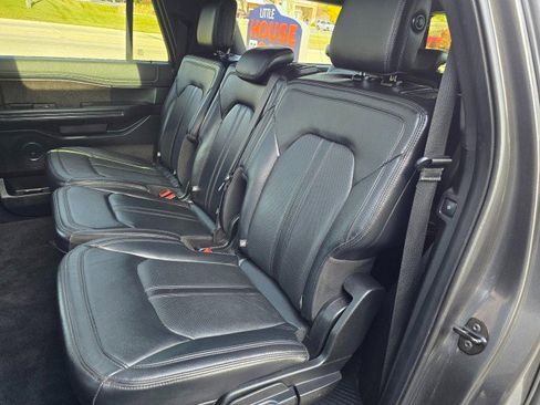 Used 2019 Ford Expedition Max Limited image 33