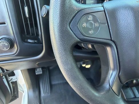 Used 2019 Chevrolet Silverado 2500 W/T AWD/4WD image 14