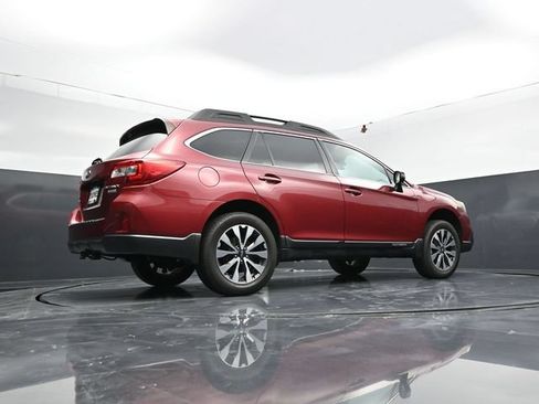 Used 2017 Subaru Outback 2.5i Limited AWD/4WD image 56