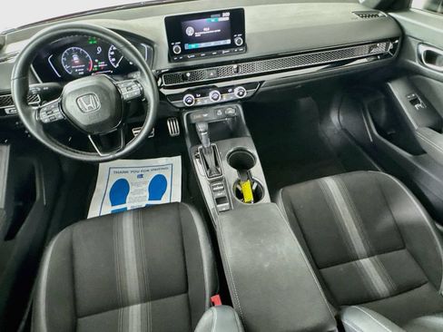 Used 2023 Honda Civic Sport image 27