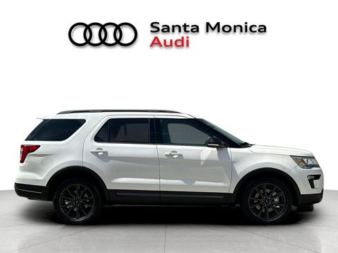 Used 2019 Ford Explorer XLT w/ Equipment Group 202A FWD image 8