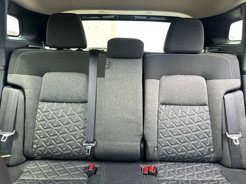 Used 2025 Nissan Kicks SV w/ Charging Package image 34