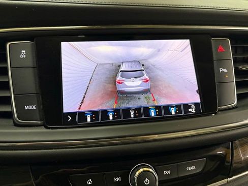 Used 2020 Buick Enclave Essence w/ Sound and Sites Package FWD image 58