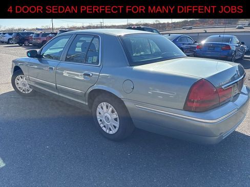 Used 2005 Mercury Grand Marquis GS image 3