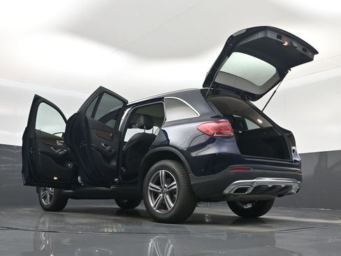 Used 2022 Mercedes-Benz GLC 300 4MATIC image 57