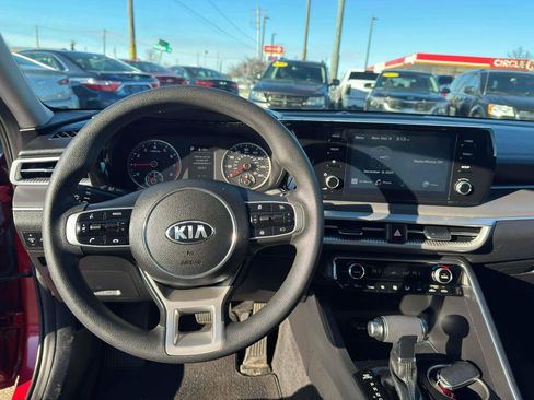 Used 2021 Kia K5 LXS image 17