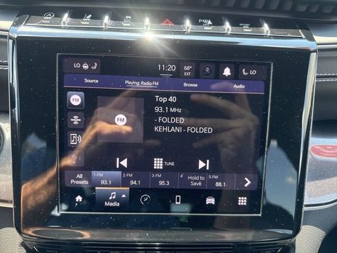 Certified 2023 Jeep Grand Cherokee Altitude AWD/4WD image 16
