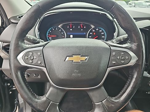 Used 2021 Chevrolet Traverse LT w/ LT Premium Package FWD image 19