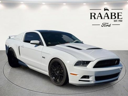 Used 2014 Ford Mustang GT Premium w/ Electronics Package RWD image 2