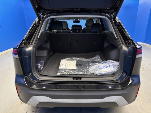 New 2026 Volkswagen Tiguan SE image 29