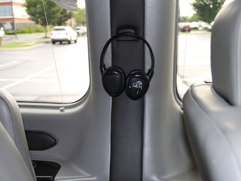 Used 2021 Ford Transit 150 Low Roof AWD image 65