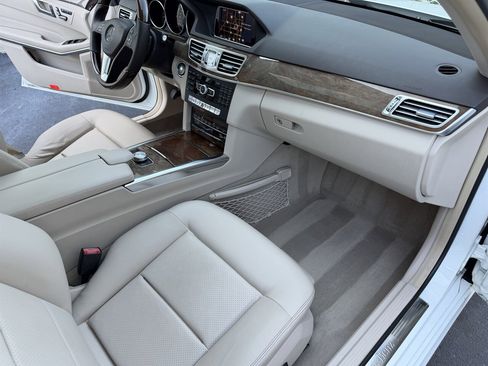 Used 2014 Mercedes-Benz E 350 Sedan w/ Premium 1 Package image 37