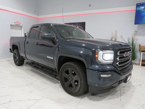 Used 2019 GMC Sierra 1500 Limited w/ Elevation Edition image 2