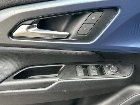 Used 2024 Chevrolet Equinox EV LT w/ LPO, Active Package image 12