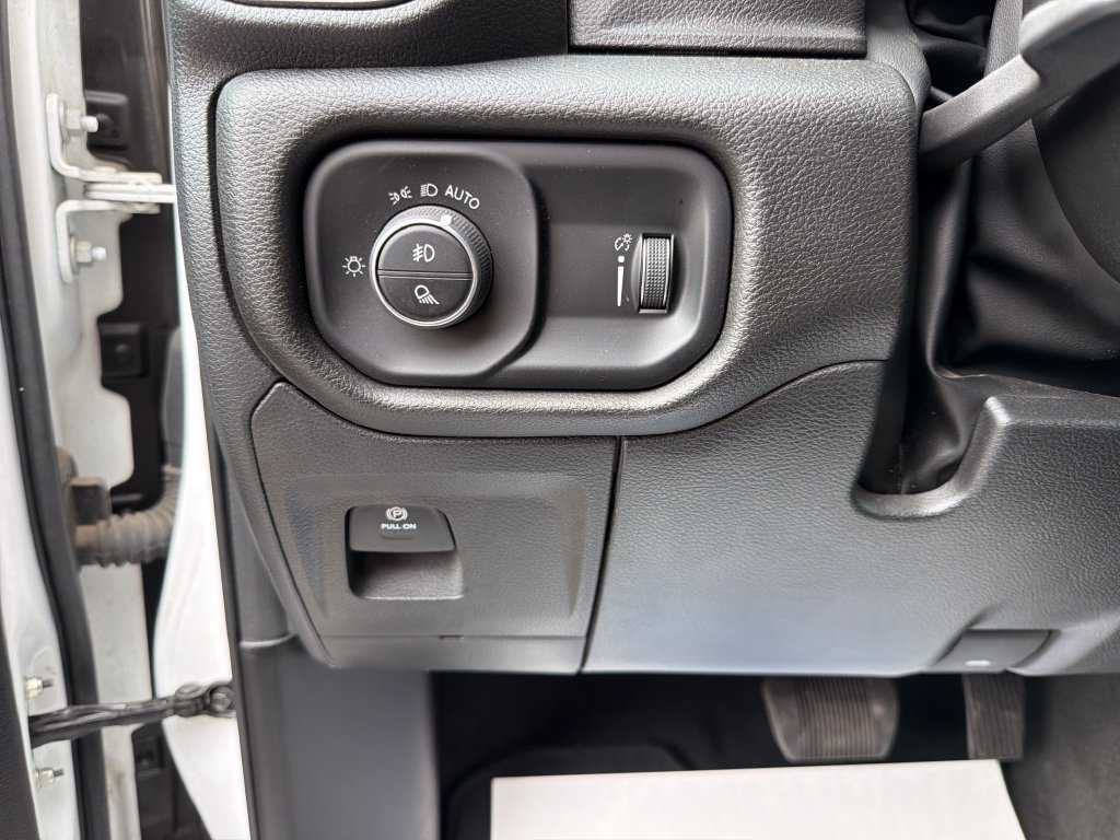 Used 2024 RAM 1500 Tradesman AWD/4WD image 20