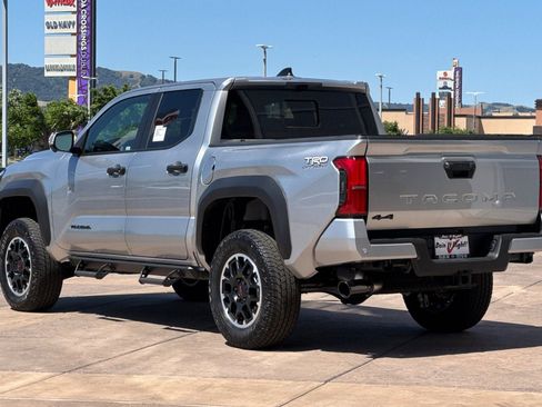 New 2026 Toyota Tacoma TRD Off-Road AWD/4WD image 6