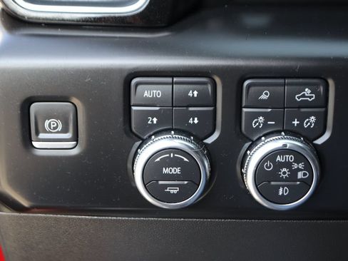 Used 2022 GMC Sierra 1500 Denali w/ Denali Reserve Package AWD/4WD image 22