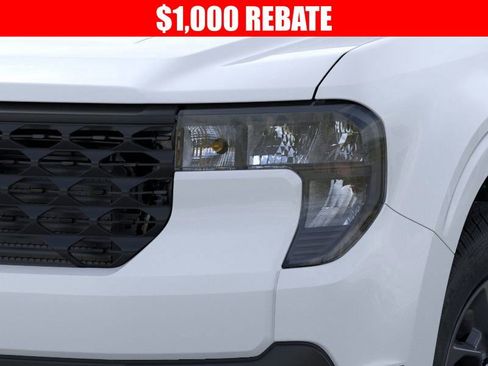 New 2025 Ford Maverick XLT w/ Equipment Group 302A image 19