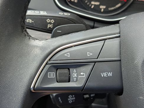 Used 2024 Audi Q5 2.0T Premium AWD/4WD image 34