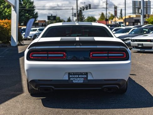 Used 2021 Dodge Challenger SRT Hellcat Redeye RWD image 9