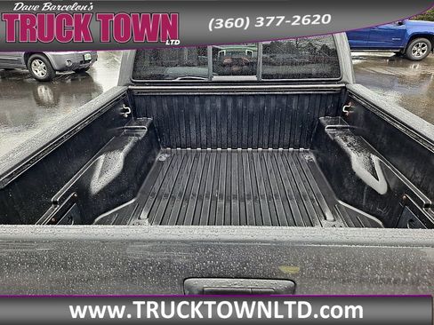 Used 2013 Toyota Tacoma PreRunner w/ SR5 Pkg image 5