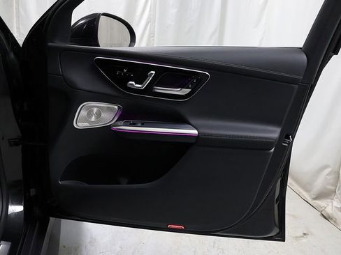 Certified 2026 Mercedes-Benz GLC 300 4MATIC image 33