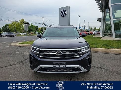 Certified 2022 Volkswagen Atlas SE w/ Panoramic Sunroof Package AWD/4WD image 2