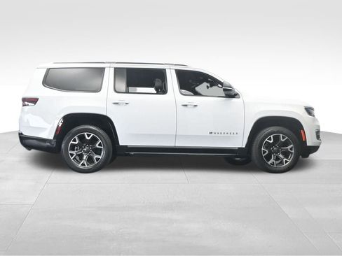 Used 2023 Jeep Wagoneer Series III w/ Preferred Equipment Group image 64