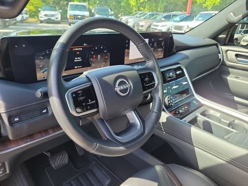 Certified 2025 Nissan Armada SL AWD/4WD image 21