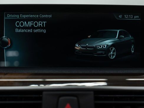 Used 2017 BMW 330e image 24