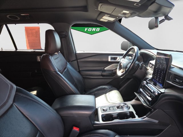 Used 2021 Ford Explorer Platinum w/ Equipment Group 601A AWD/4WD image 25