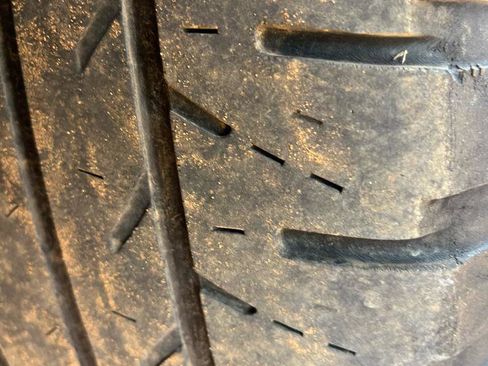 Used 2017 Ford F150 Platinum w/ Equipment Group 701A Luxury AWD/4WD image 12