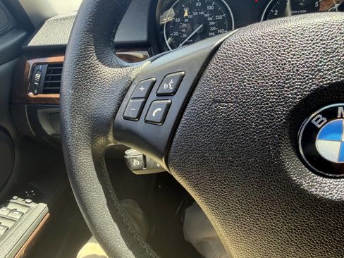 Used 2011 BMW 328i xDrive Sedan AWD/4WD image 28