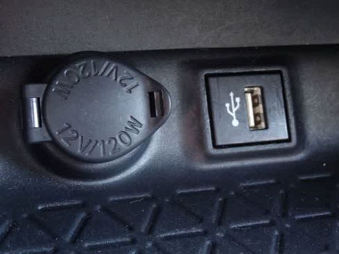 Certified 2024 Toyota RAV4 XLE FWD image 28