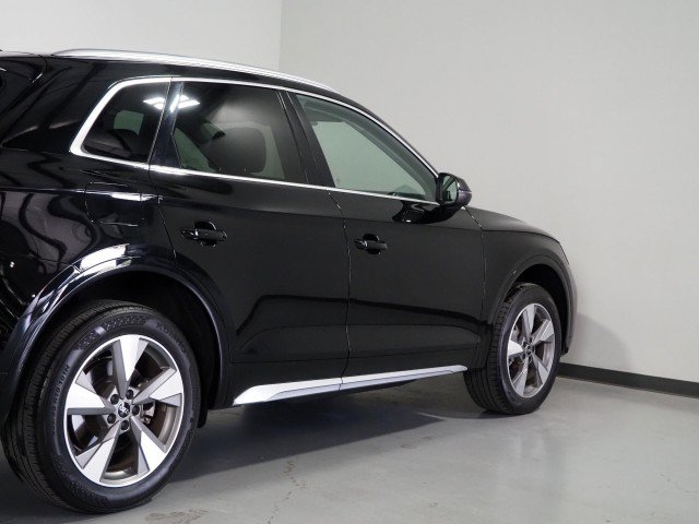 Used 2023 Audi Q5 2.0T Premium w/ Convenience Package AWD/4WD image 45