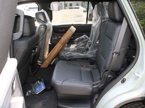 New 2026 Toyota Sequoia Platinum w/ TRD Off-Road Package AWD/4WD image 21