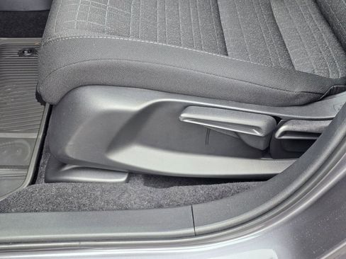 New 2026 Honda HR-V LX image 13