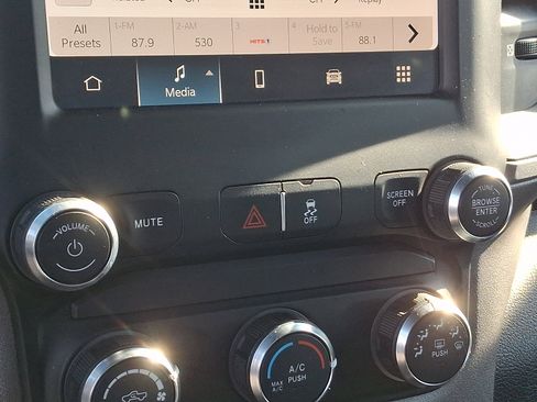 Used 2023 RAM 3500 Tradesman image 16