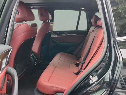 Used 2023 BMW X3 xDrive30i w/ Premium Package w/ZPA image 10