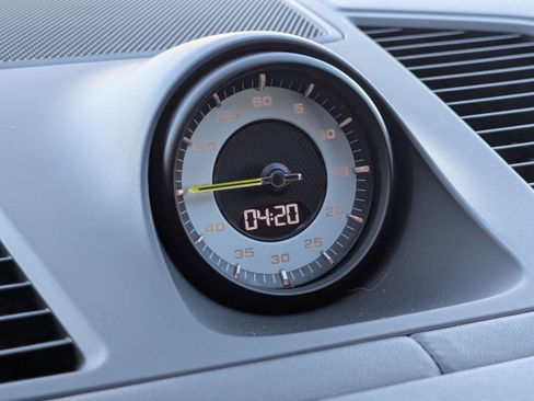 Certified 2021 Porsche Cayenne Turbo S image 21