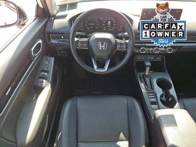 Used 2023 Honda Civic Touring image 2
