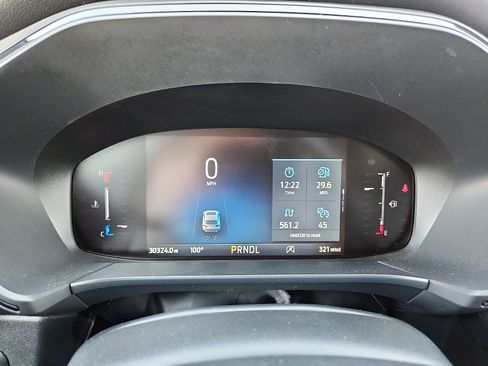 Used 2025 Ford Escape ST-Line FWD image 17