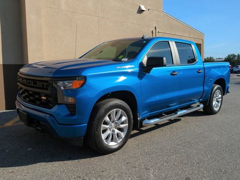 Used 2022 Chevrolet Silverado 1500 Custom image 8