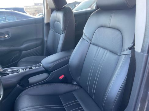 Used 2025 Honda HR-V EX-L image 34