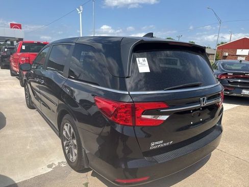 Used 2022 Honda Odyssey EX-L image 3