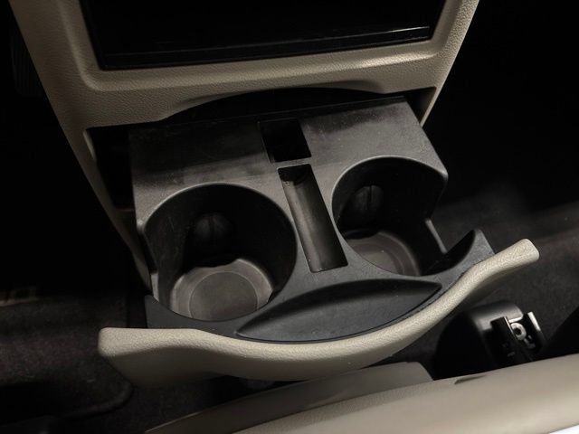 Used 2011 Dodge Grand Caravan Crew FWD image 21