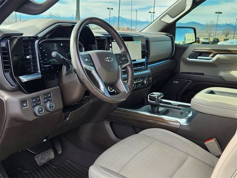 Used 2022 Chevrolet Silverado 1500 RST w/ Convenience Package II image 7