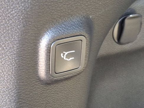 Certified 2021 Jeep Cherokee Latitude Lux 80th Anniv w/ Quick Order Package 26U 80TH image 31