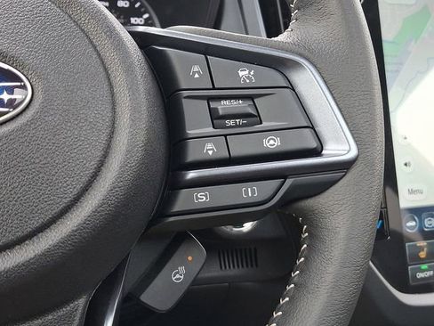 Used 2025 Subaru Forester Limited image 24